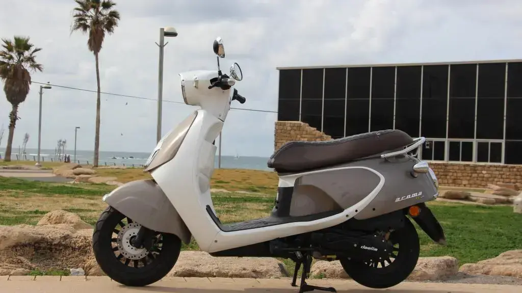 קטנוע דיאלים ארומה במבחן