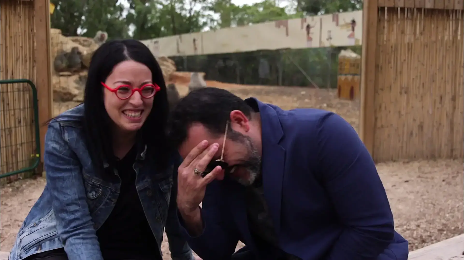בת אל בלן לוקחת את קובי אפללו למדור יום כיף בספארי
