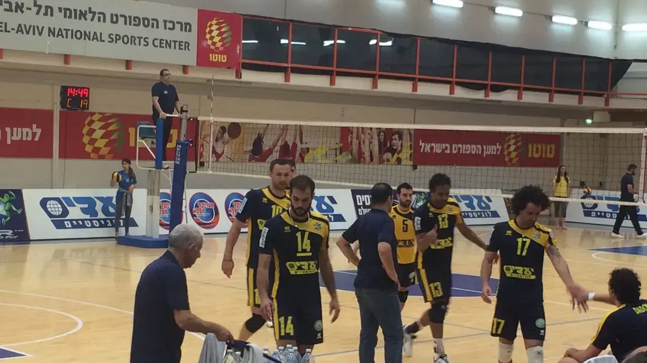 שחקני מכבי תל אביב בכדורעף שחקני מכבי תל אביב בכדורעף