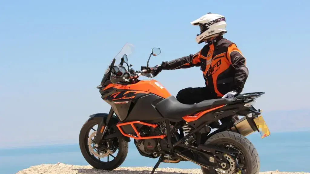 KTM 1090 אדוונצ'ר החדש במבחן