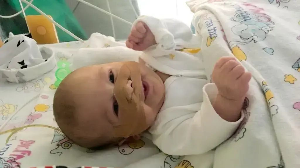 קמפיין גיוס תרומות עבור ניתוח נדיר לתינוק בן חצי שנה, ליאם יצחק טמיר שסובל ממום נדיר 24 במאי 2017