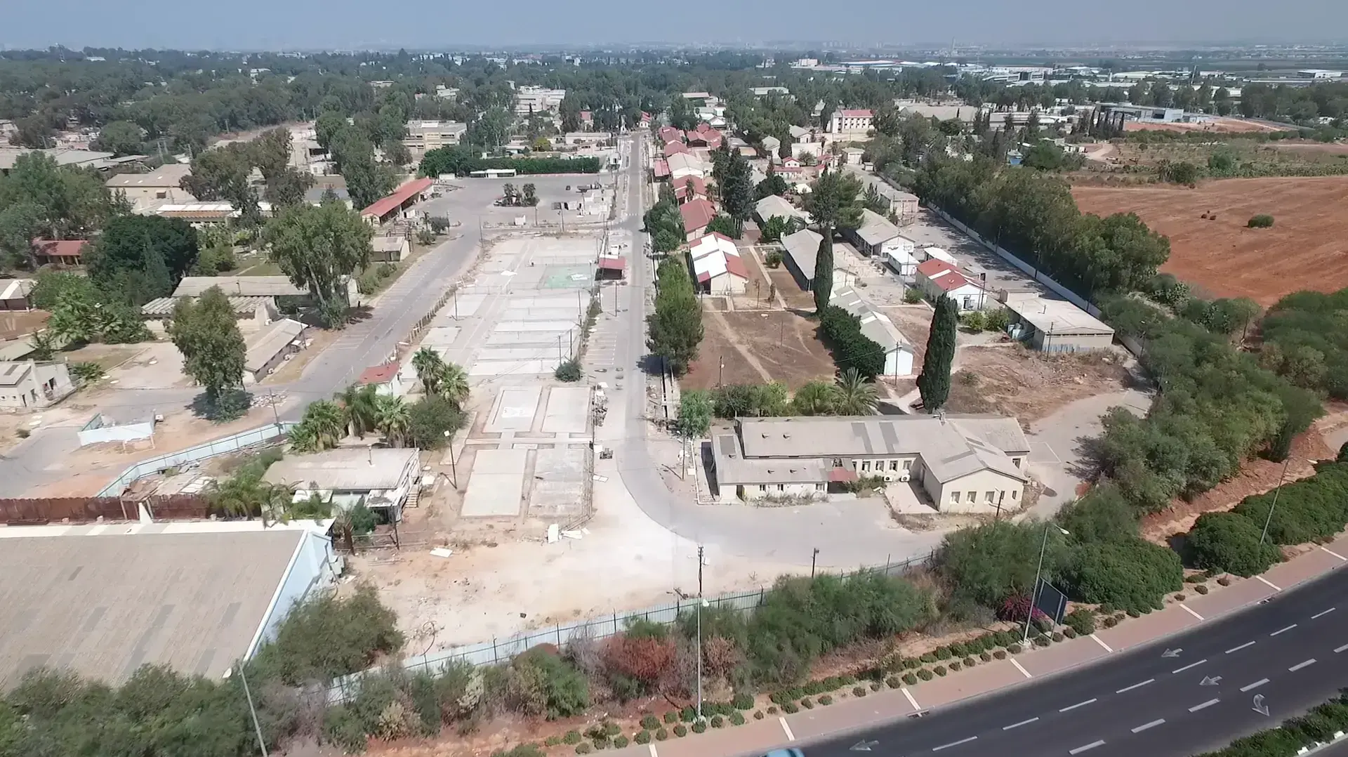 ראשוני. פינוי בסיס ההדרכה הגדול במחנה צריפין