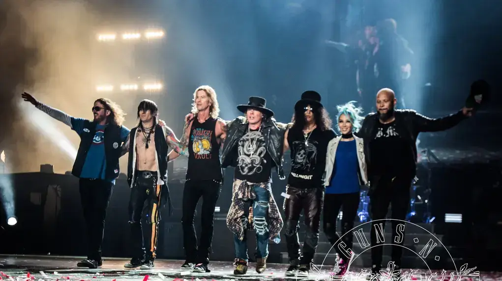 רובים ושושנים, גאנז אנד רוזס, Guns N' Roses