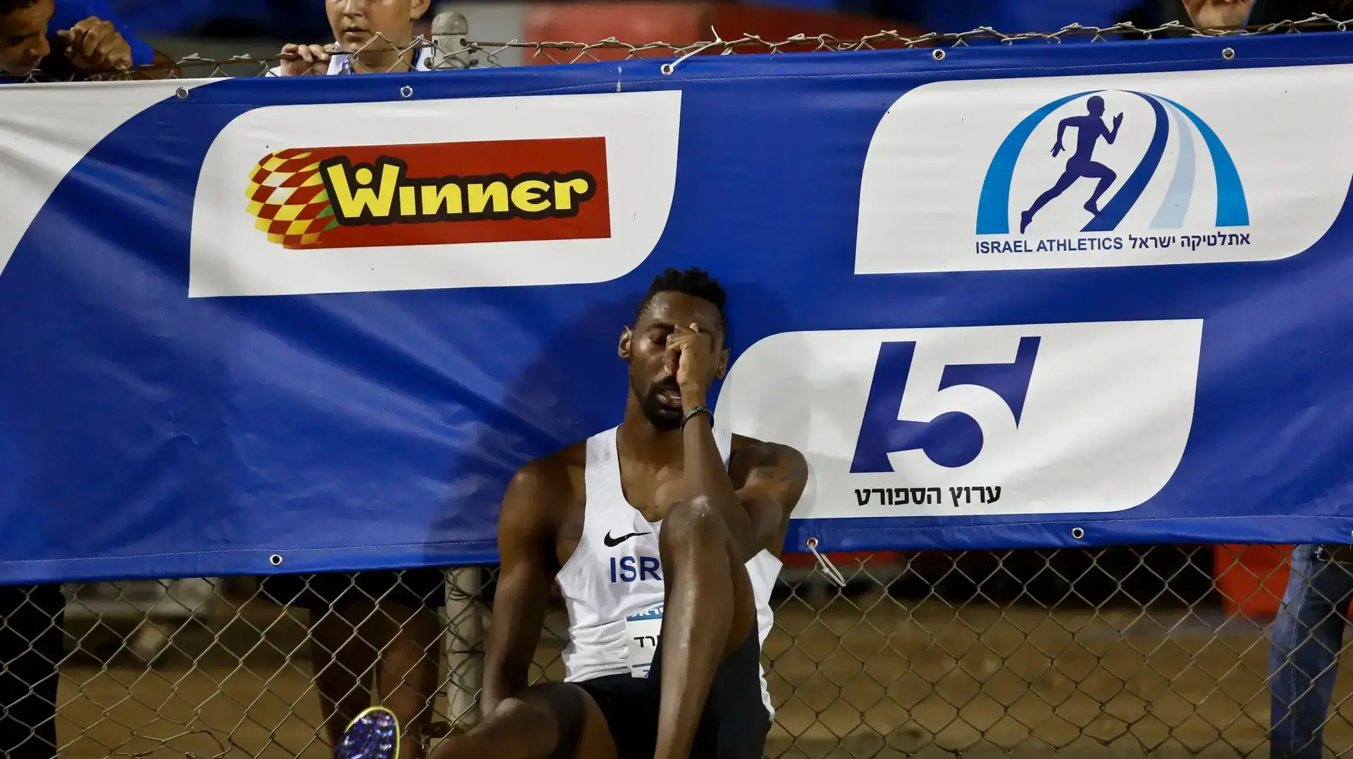 דונלד סנפורד רץ ישראלי לאחר שנפצע, אליפות ישראל