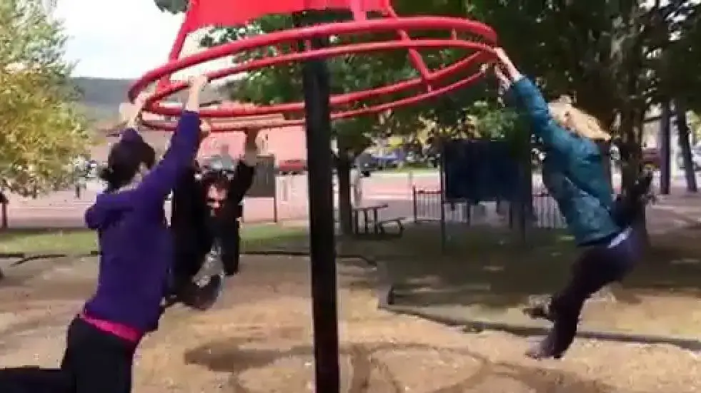 קרוסלת תלייה