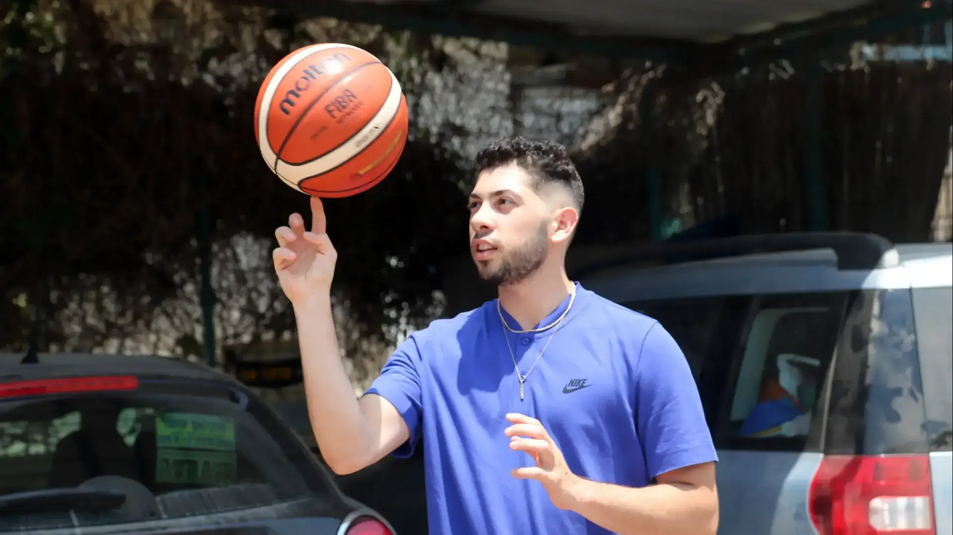 קורן ז'ורנו, שחקן כדורסל