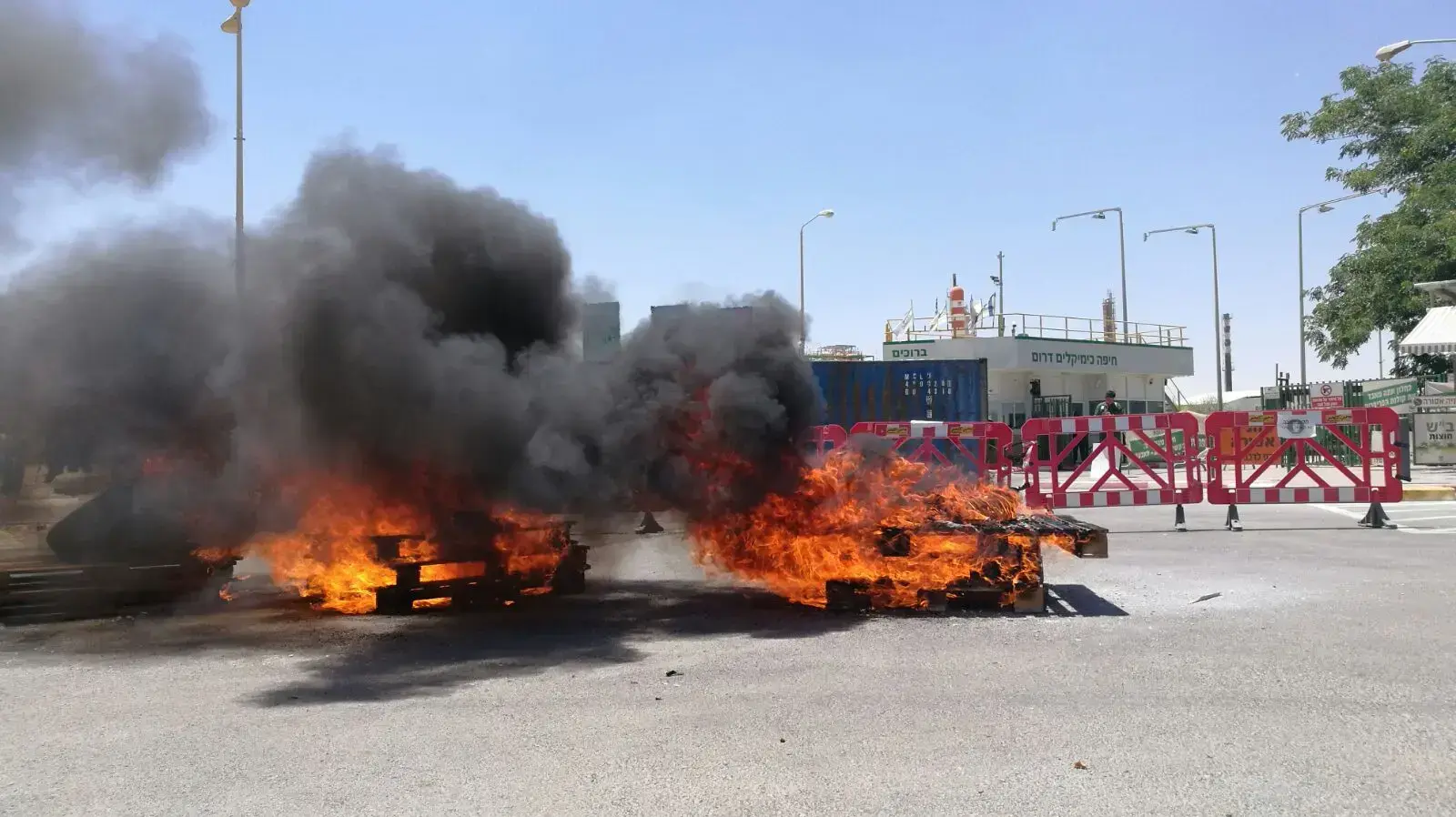 הפגנות של עובדי חיפה כימקלים בדרום 2 ביולי 2018