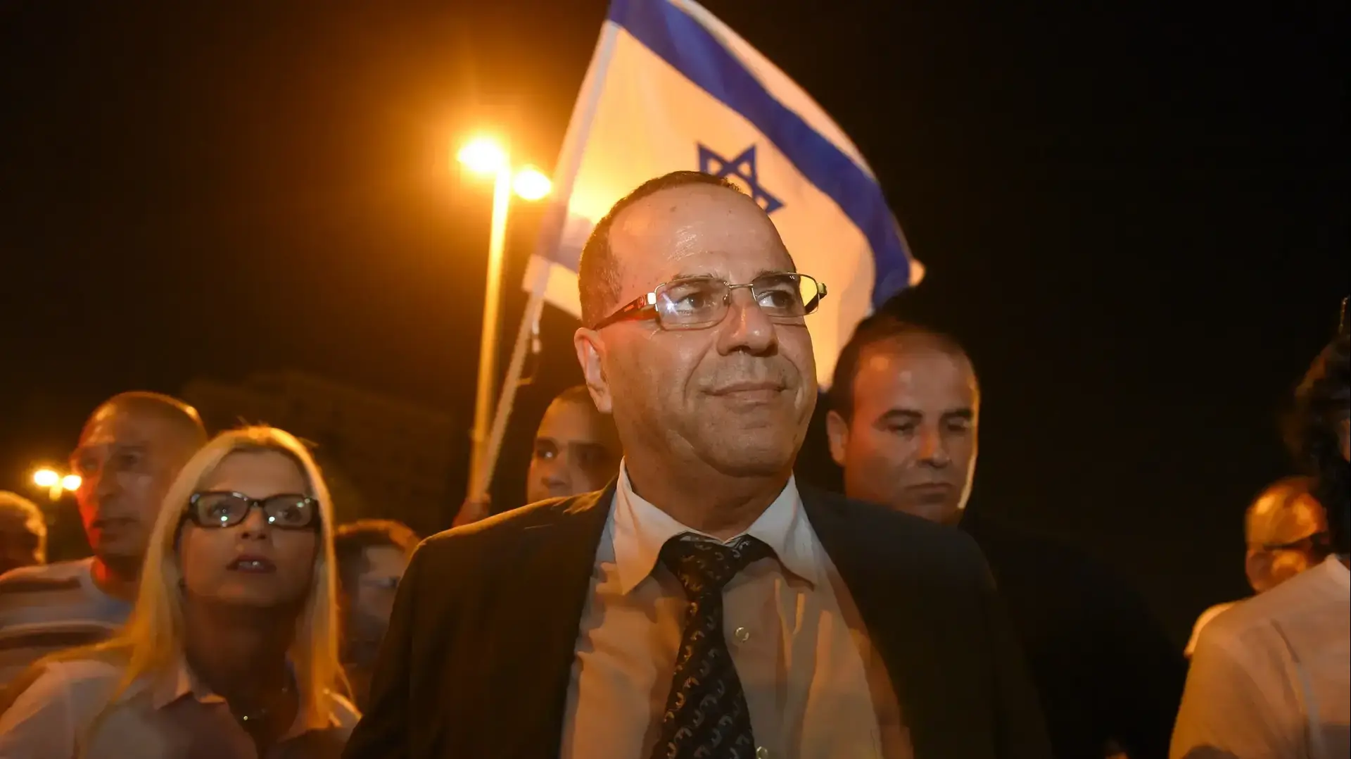 הפגנת נגד להפגנה נגד השחיתות בפתח תקווה שאורגנה על ידי אנשי ליכוד, 5 באוגוסט 2017