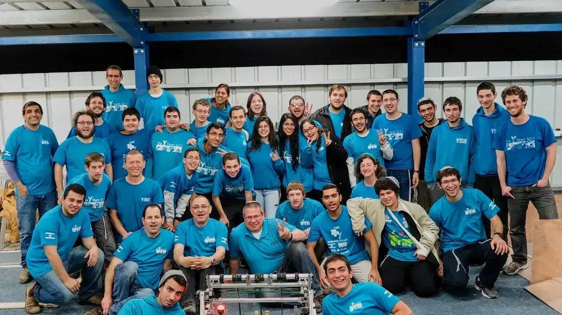 פרויקט הרובוטיקה של אורט ישראל בבית הספר אורט ספיר בירוחם פרויקט הרובוטיקה של אורט ישראל בבית הספר אורט ספיר בירוחם