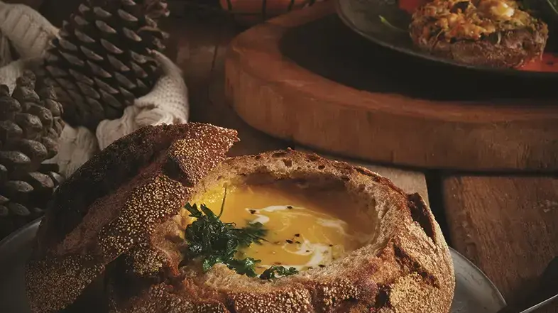 מרק כתום עם דלעת , בטטה וגזר של לחם ארז