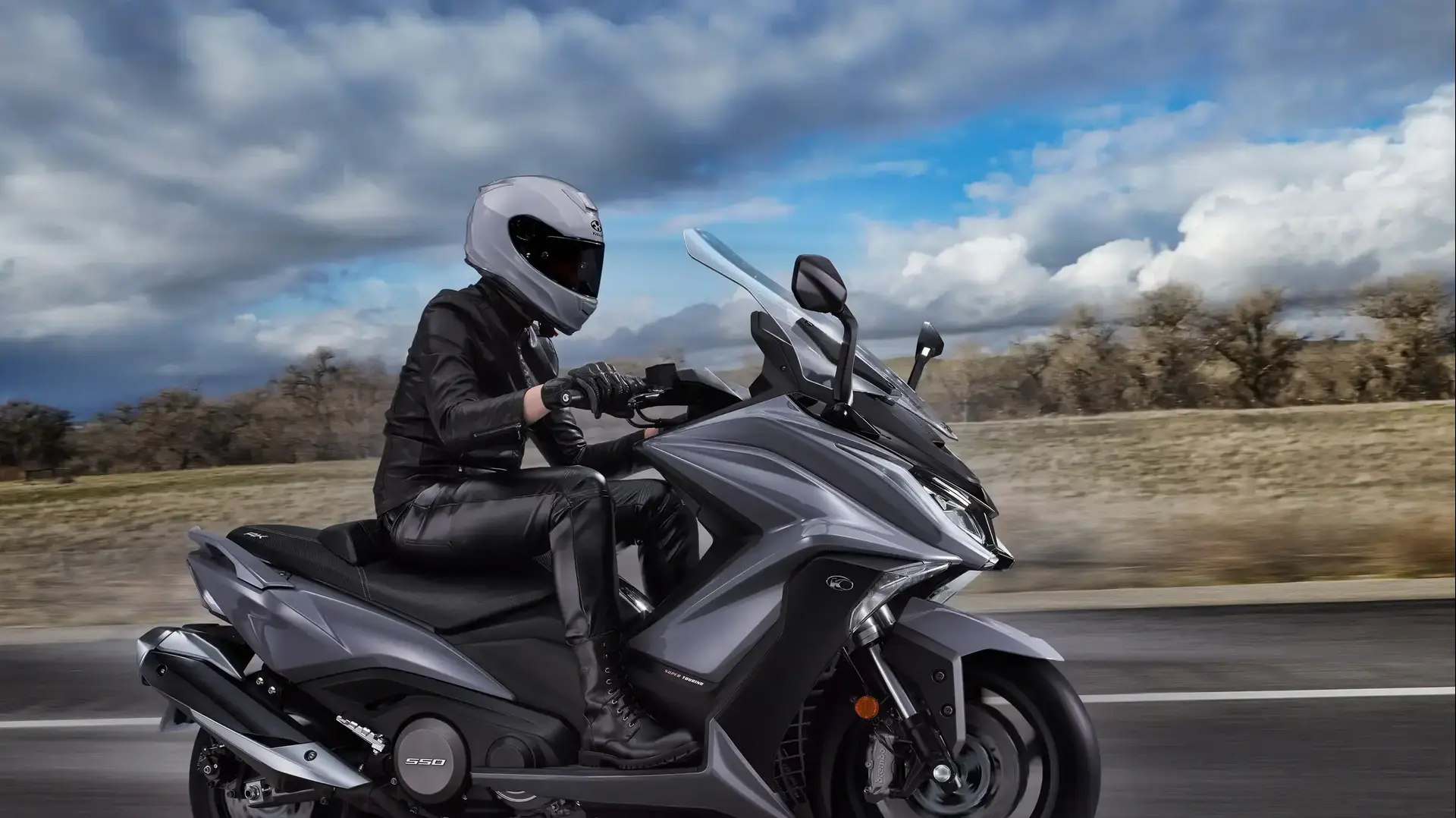קימקו AK550 בישראל