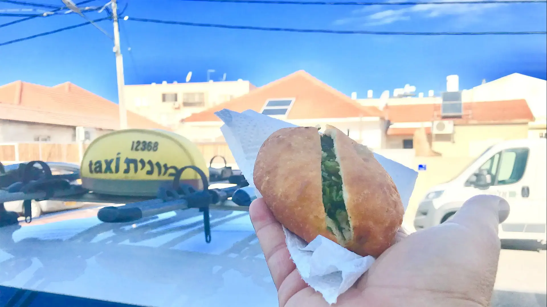 פירושקי במאפיית אלמירה פירושקי במאפיית אלמירה
