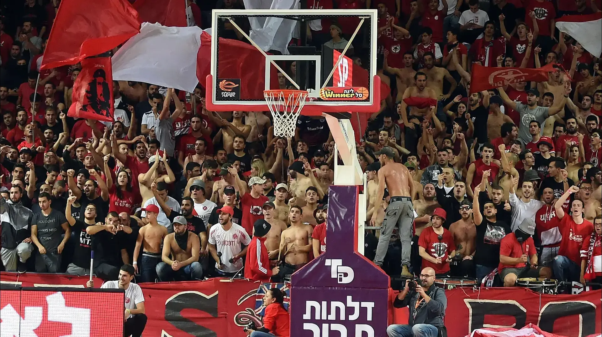 אוהדי הפועל תל אביב