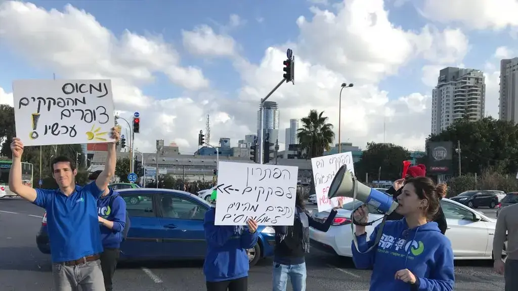 יום הזעם של הפקקים, נתיבי איילון, תל אביב, 14 בינואר 2017