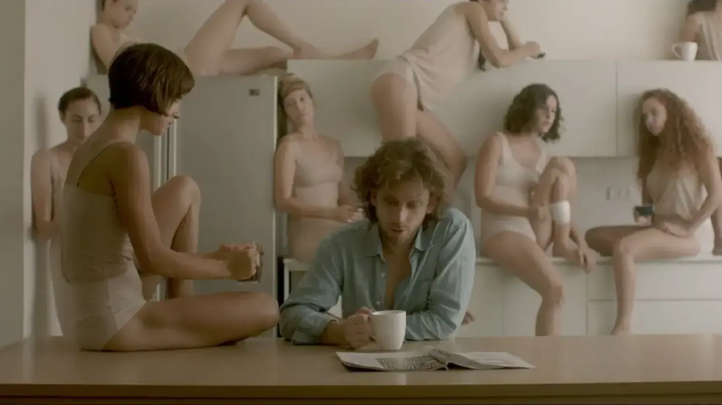 קליפ אורן לביא, "Second Hand Lovers"