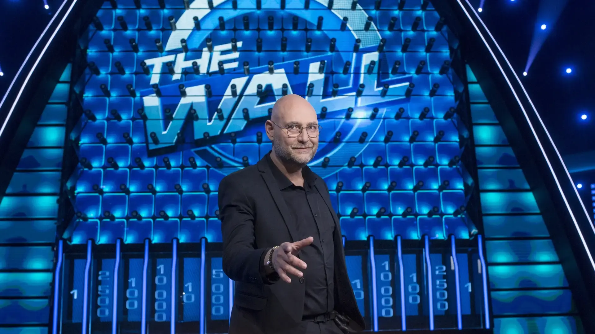 דה וול THE WALL צביקה הדר