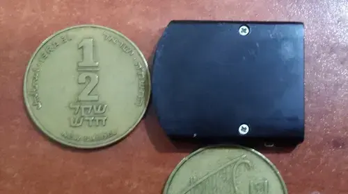 אמצעי ריגול ברכב