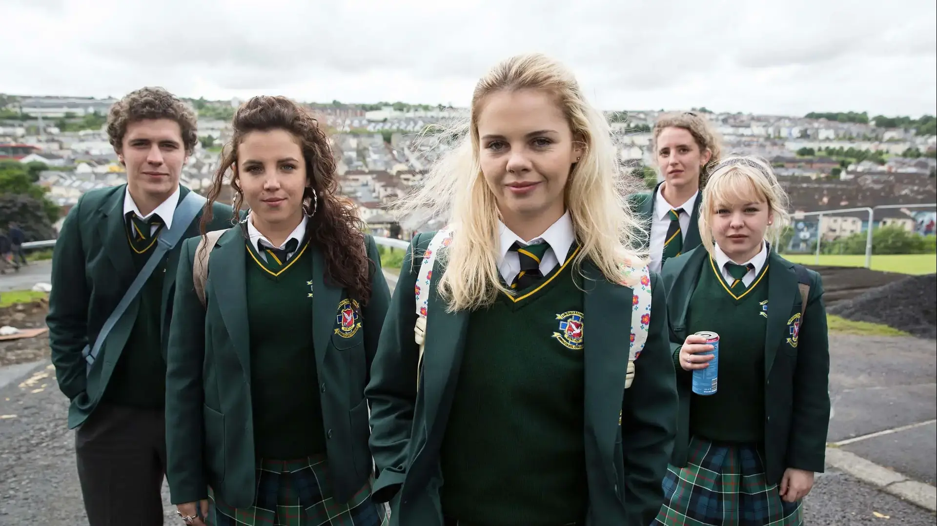 הסדרה "Derry Girls", נערות דרי