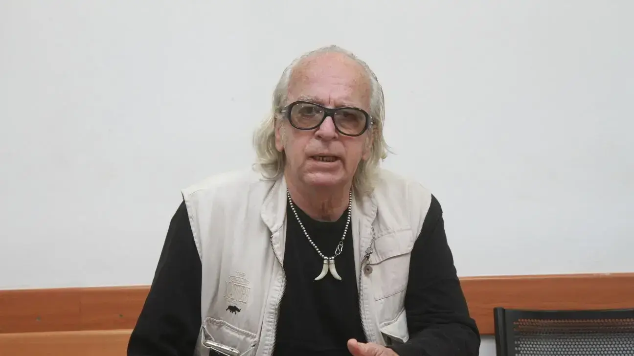 נתן זהבי בבית המשפט לתביעות קטנות בחדרה, בעניין תיק שתבע אותו אדם בשם צברי שלטענתו השמיץ אותו בשידור, 19 בפברואר 2018