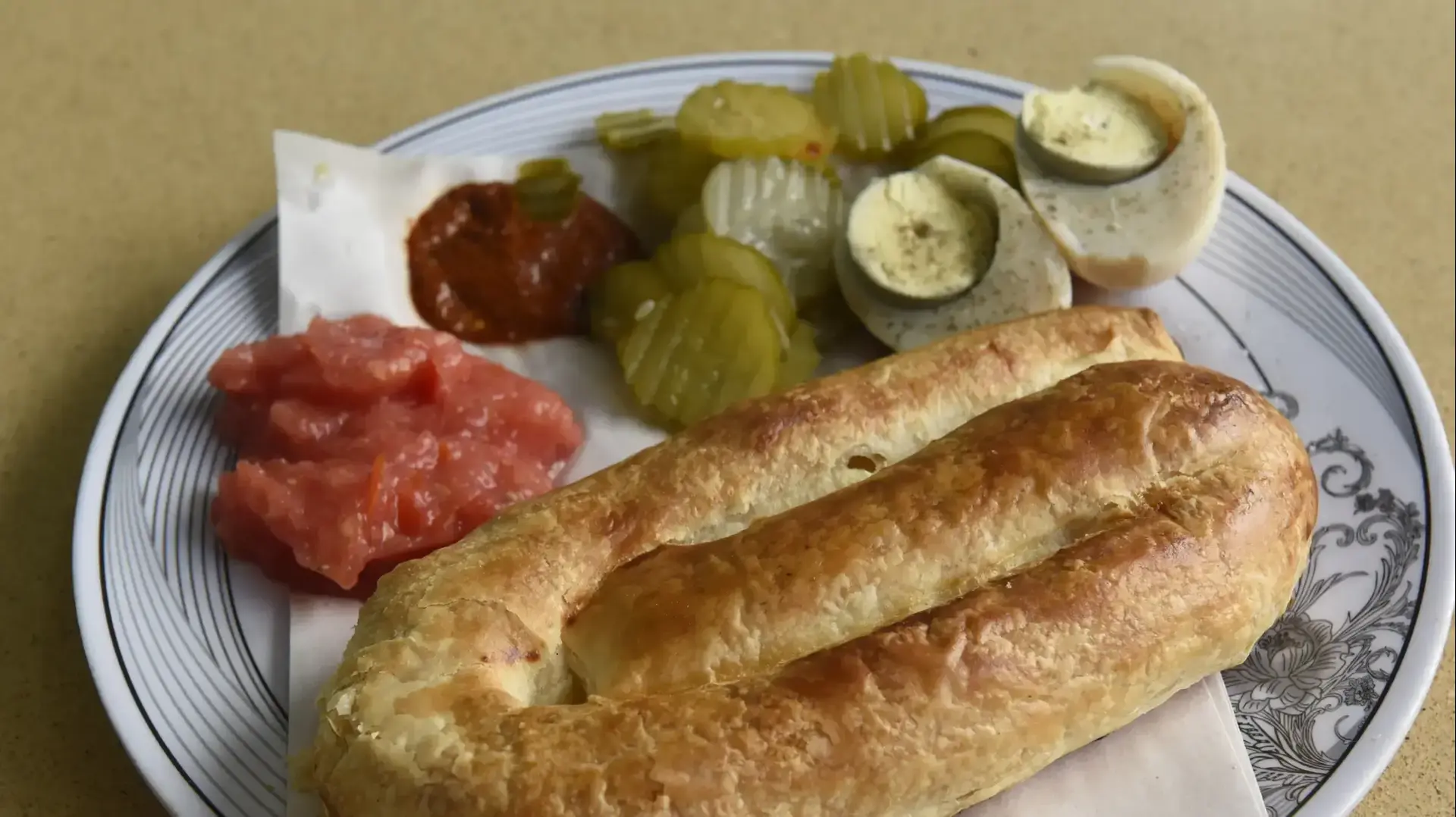 בורקס פנסו בשוק לוינסקי