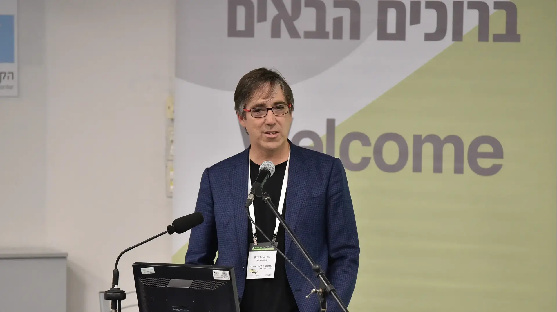 ראיון: מרק פרסטון