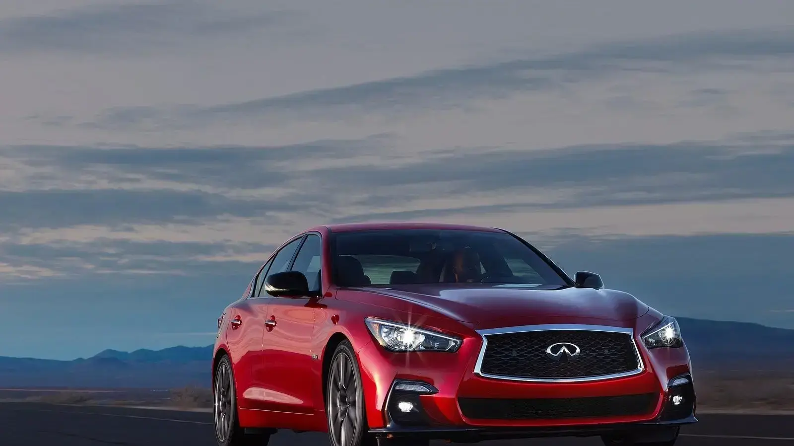 אינפיניטי Q50 המחודשת בישראל