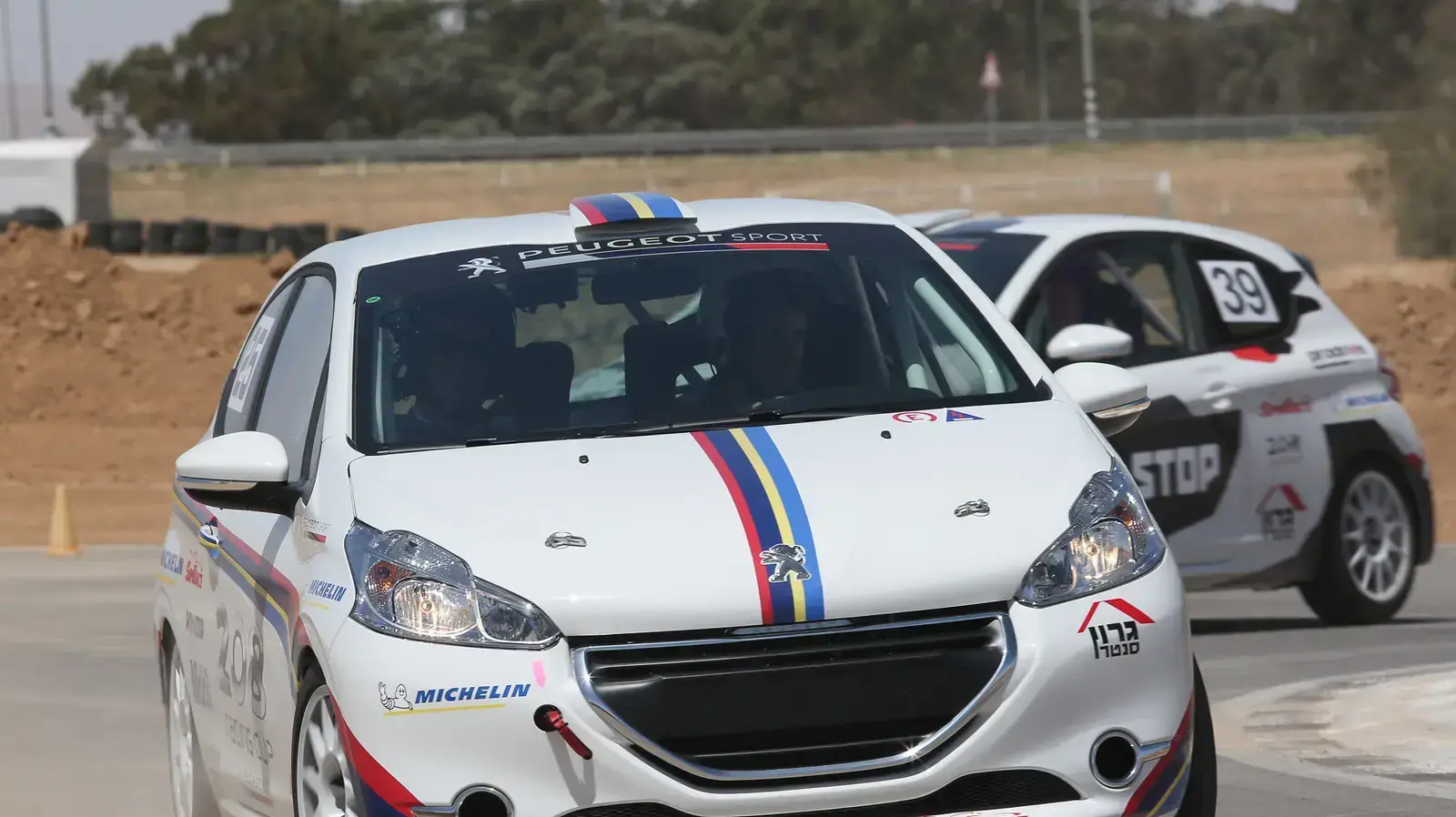 פיג'ו 208 RACING CUP