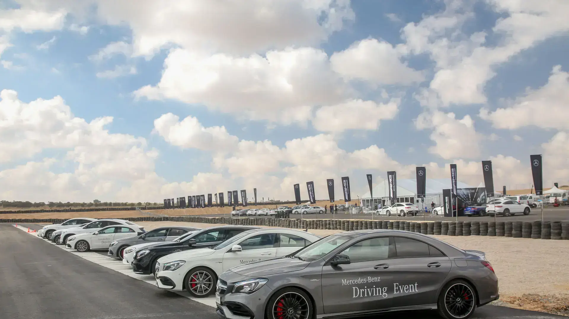 על המסלול בבאר שבע עם AMG על המסלול בבאר שבע עם AMG