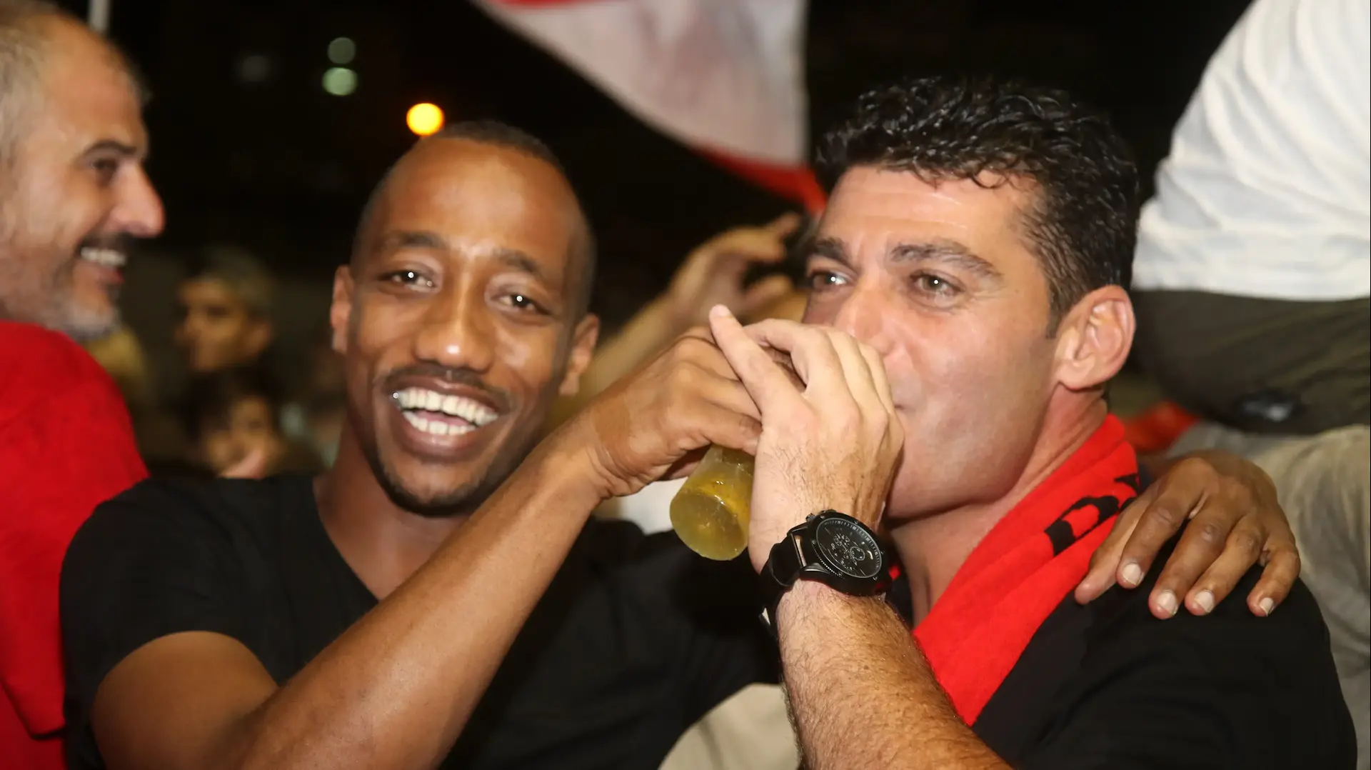 ניסו אביטן מאמן הפועל חדרה עם מנשה זלקה