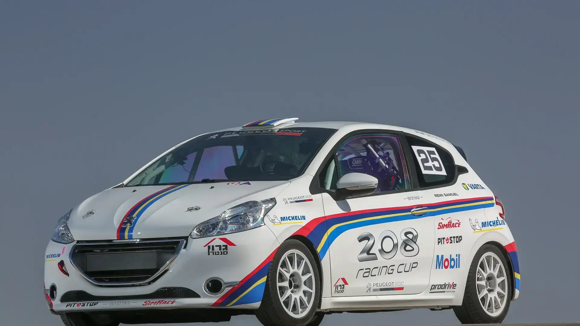 פיג'ו RACING CUP 208