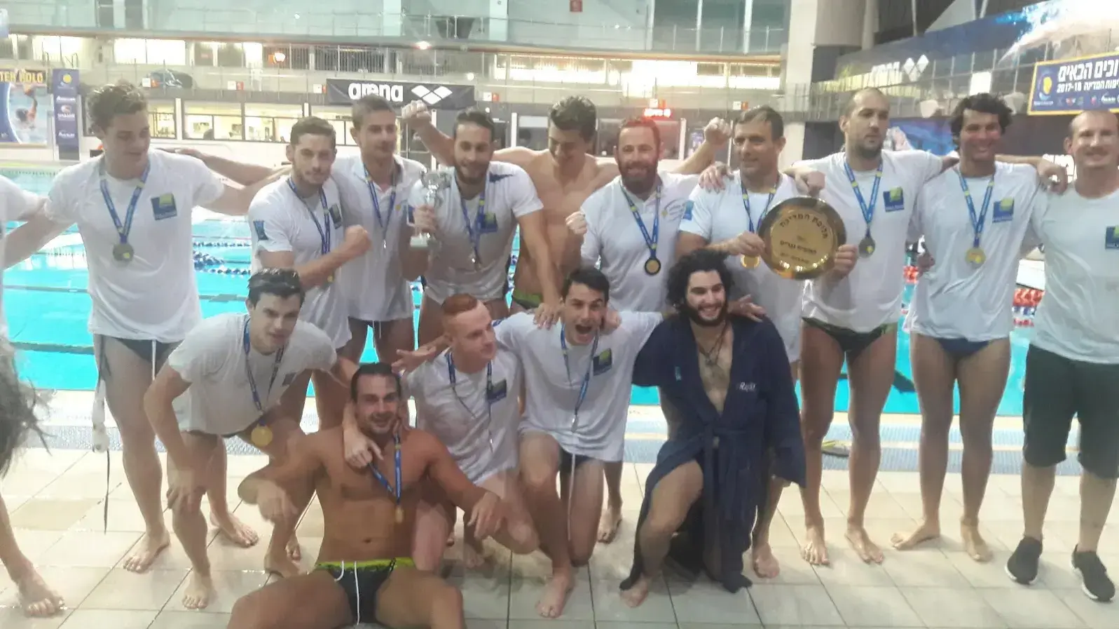 הפועל גוש זבולון חוגגת אליפות כדורמים