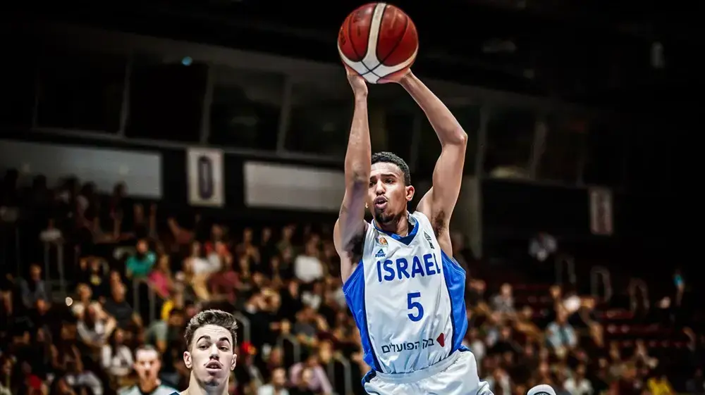 מייקל בריסקר, שחקן נבחרת העתודה