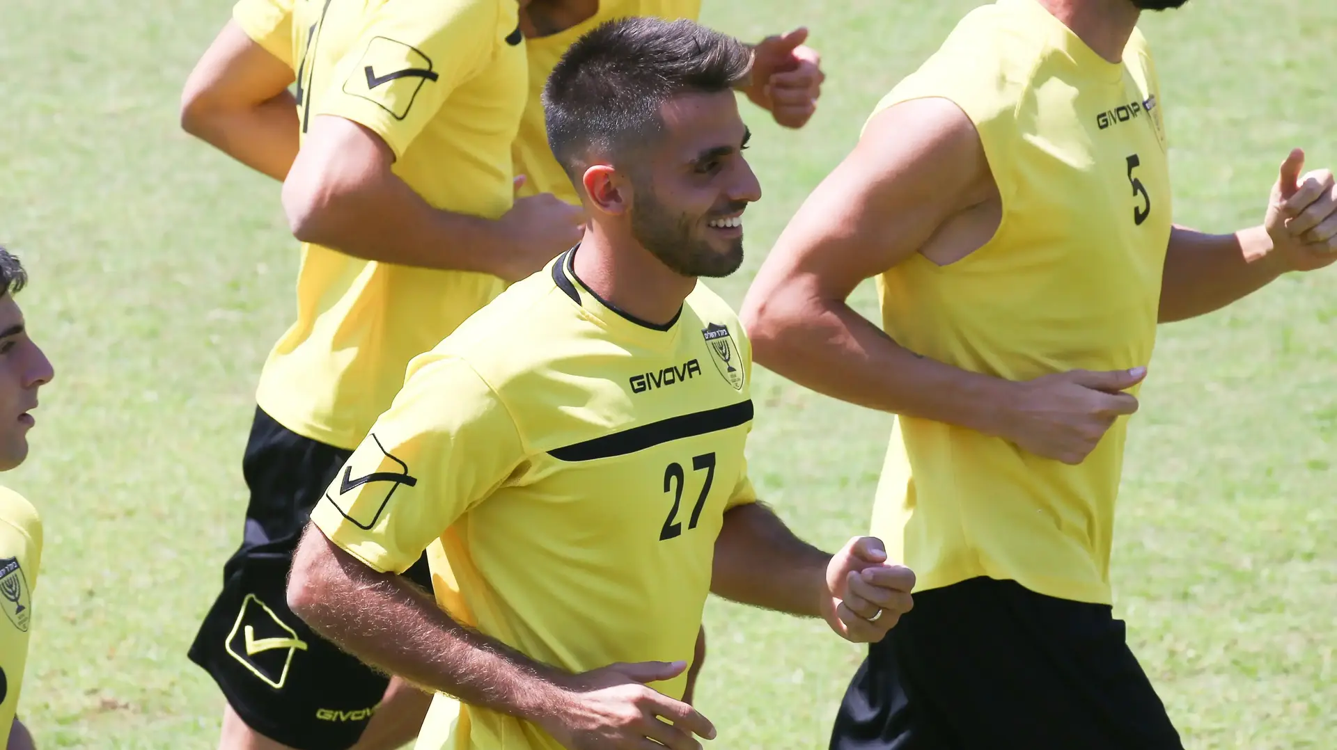 שחקן בית"ר ירושלים אפונסו טיירה