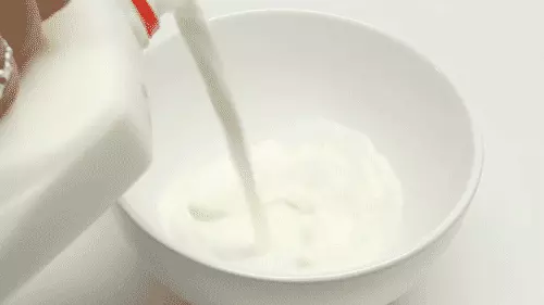 גיף כוס חלב