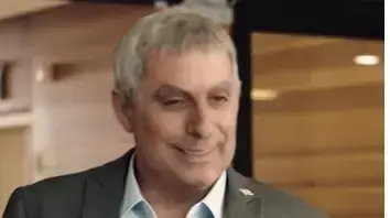 משה כחלון בפרסומת של הלמן אלדובי