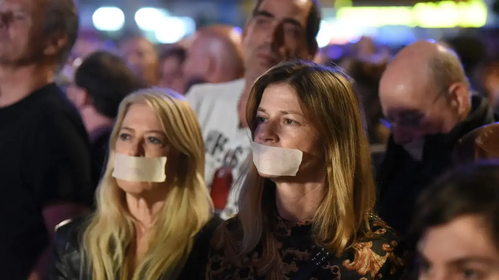 הפגנה חוק הנאמנות שרת התרבות מירי רגב תל אביב סינמטק
