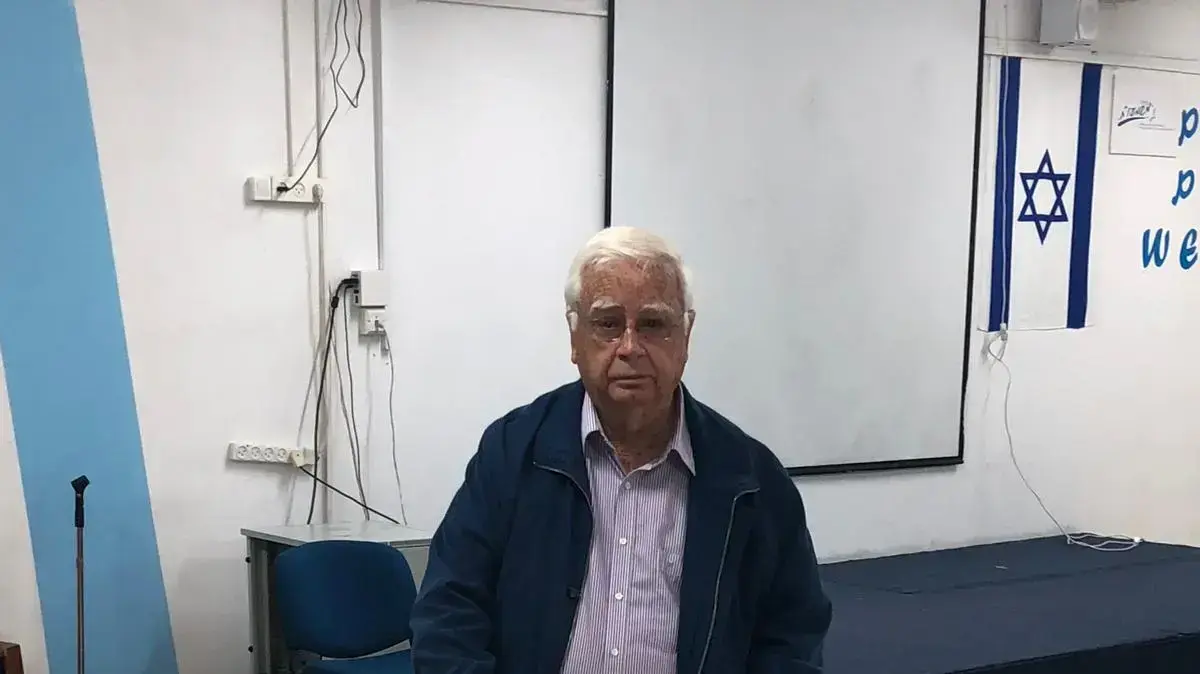 חיים צורי ראש העיר קרית מוצקין בקלפי 30 באוקטובר 2018