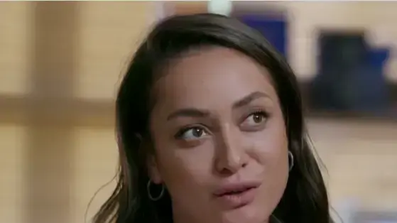 אנה ארונוב לאהוב את אנה