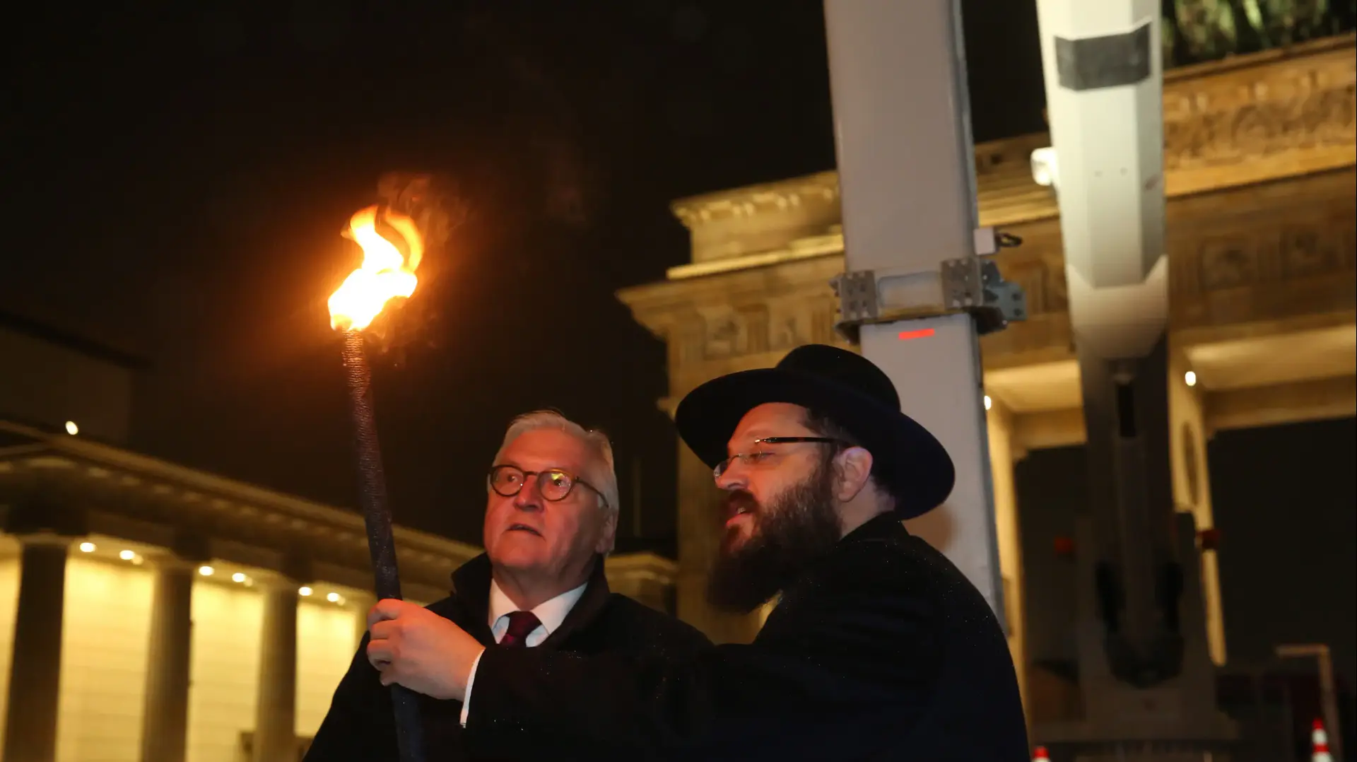 הדלקת נר ראשון של חנוכה בברלין, 2 בדצמבר 2018