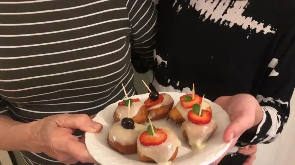 הסופגניות של יולי לשם