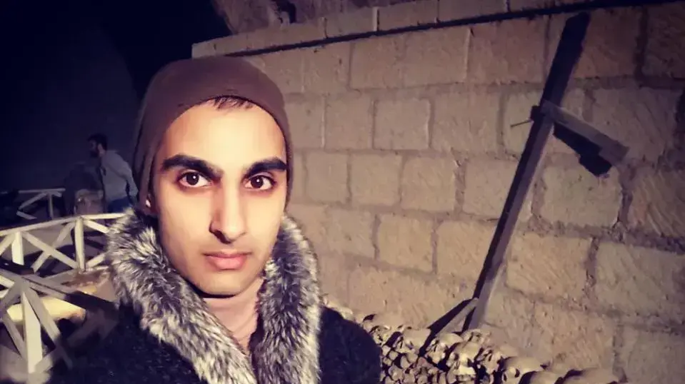 ניקולס אג'ולה טוען שהיה מלכה מצרית בגלגול קודם