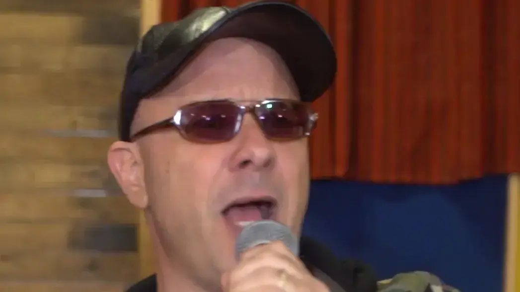 קובי אוז טיפקס סמי וסומו
