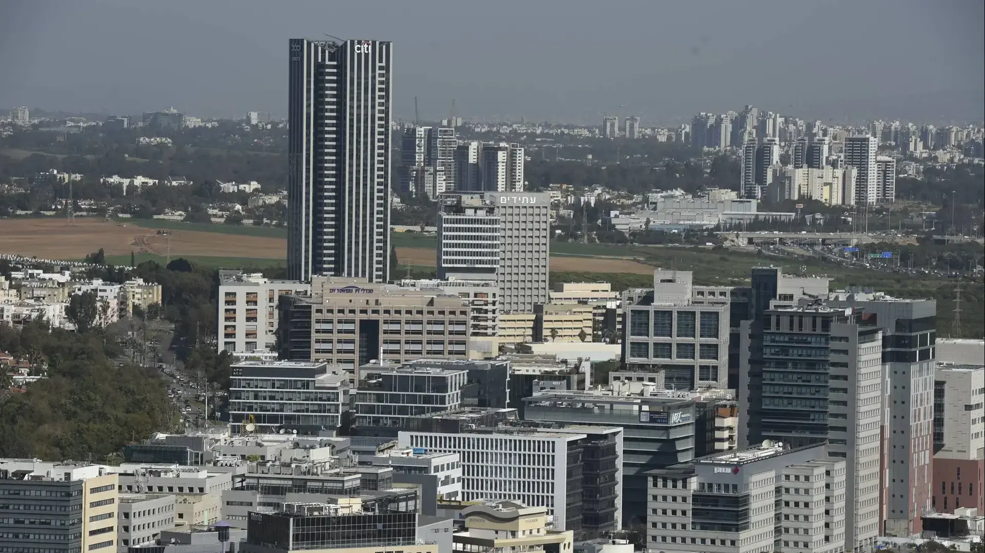 בניינים נדל"ן גוש דן