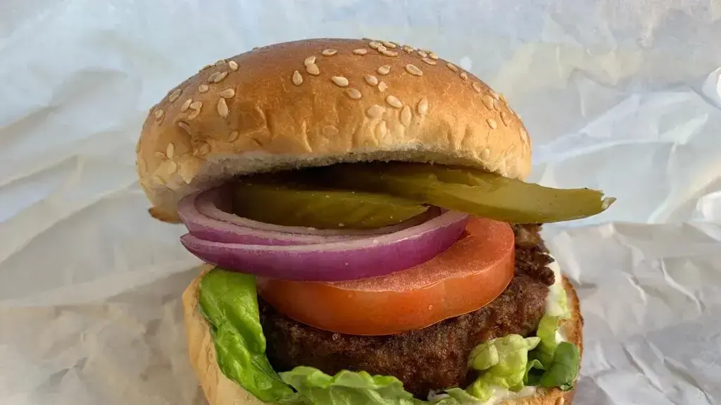 המבורגר טבעוני ביונד מיט