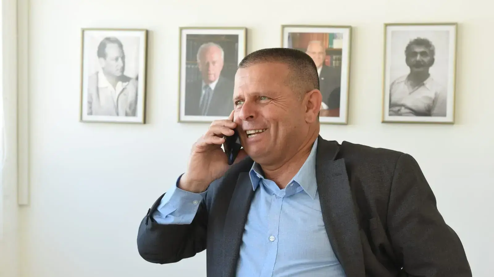 איתן כבל במטה שלו, פריימריז של מפלגת העבודה,, 11 בפברואר 2019