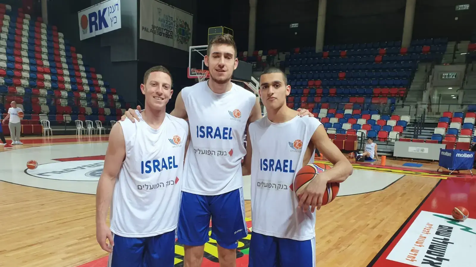 שחקני נבחרת ישראל טי ג'יי קליין, ים מדר, גיל בני