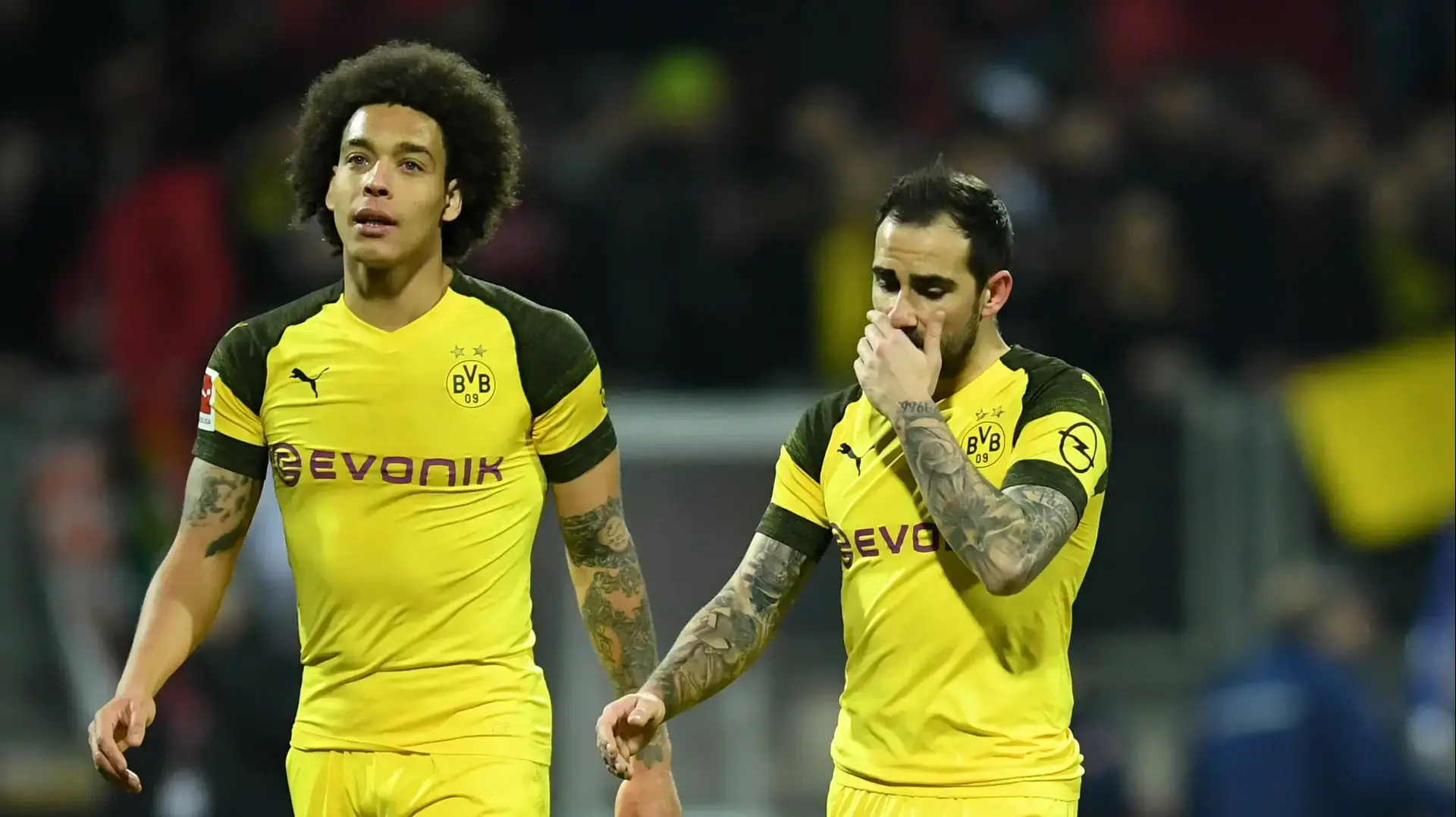 פאקו אלקאסר שחקן בורוסיה דורטמונד עם אקסל ויטסל פאקו אלקאסר שחקן בורוסיה דורטמונד עם אקסל ויטסל