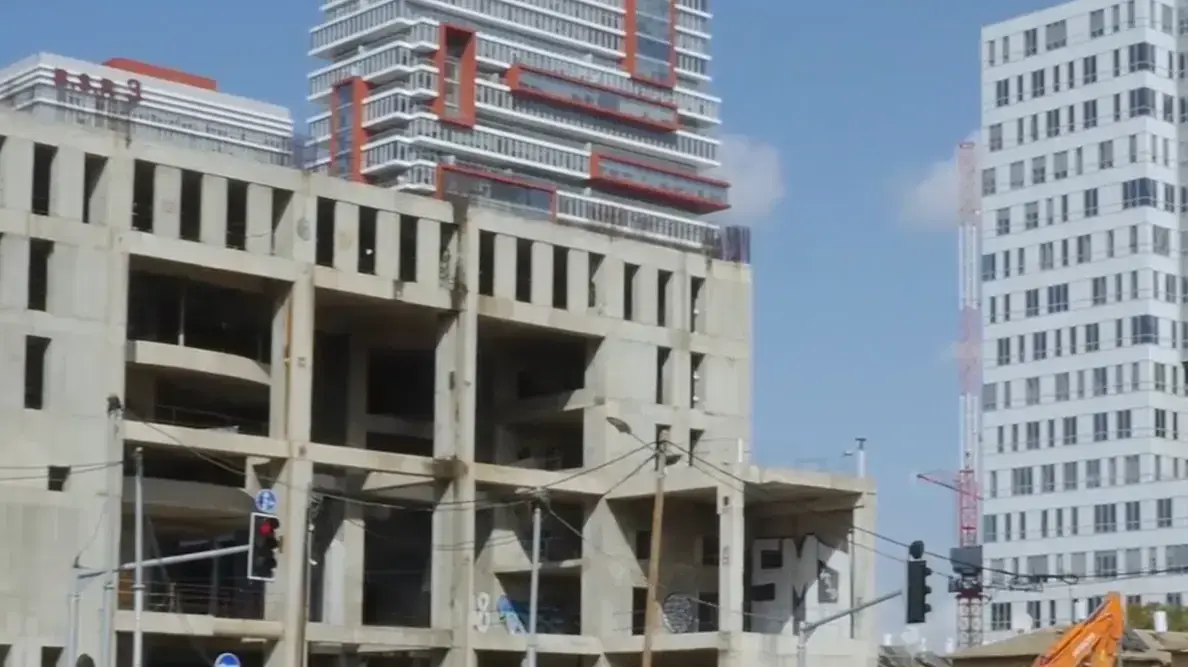 מרכז דן, בני ברק