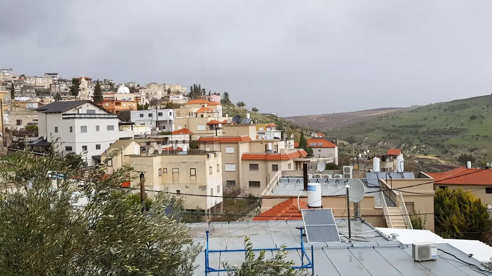 הכפר גוש חלב