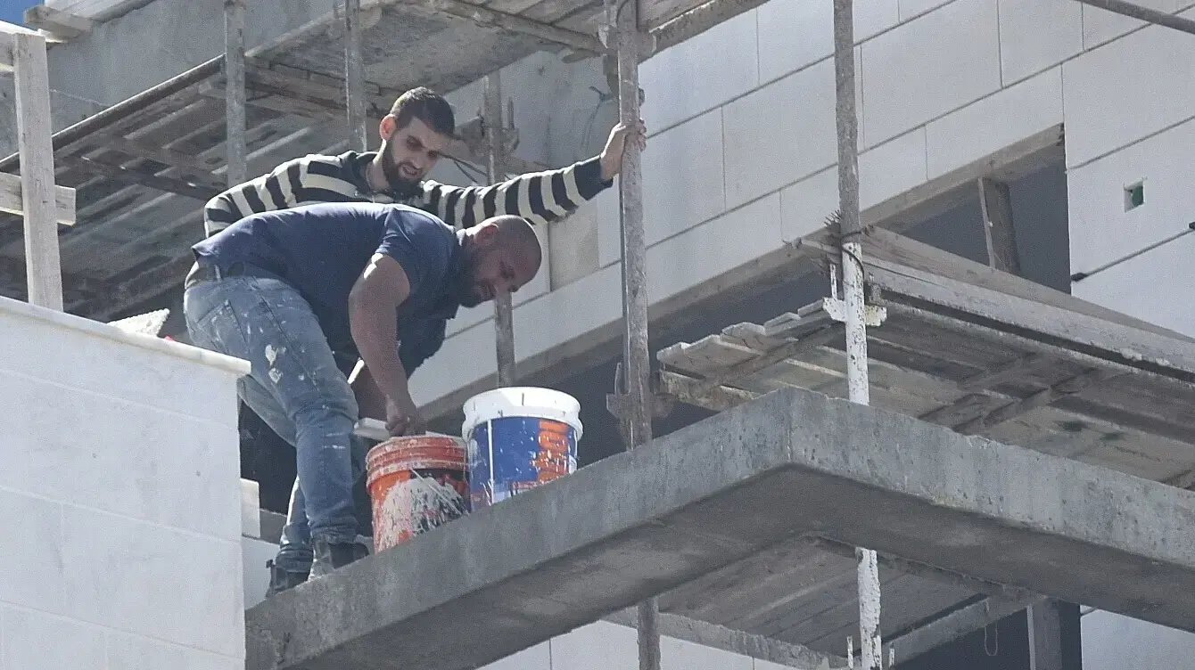 פועלים בסיכון באתרי בניה
רחוב הילדה מאיר 63 ראשון לציון